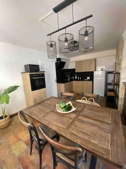 Appartement Grand Duplex Lumineux-Hyper Centre à Arles