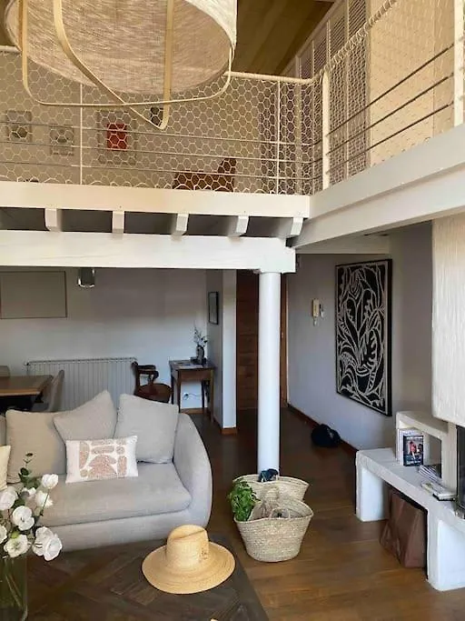 Appartement Grand Duplex Lumineux-Hyper Centre à Arles