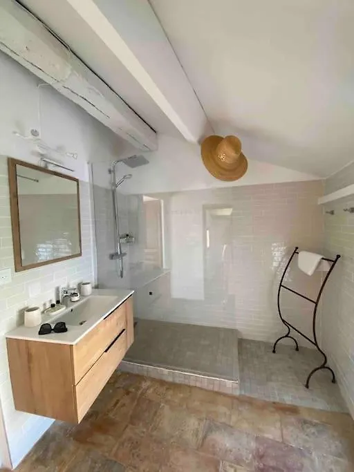 Grand Duplex Lumineux-Hyper Centre Apartment Arles